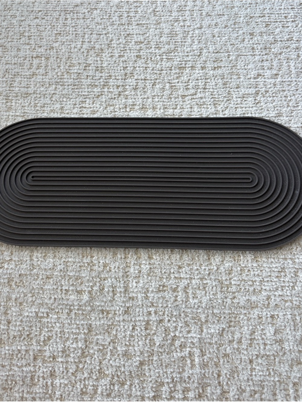 Dyson heat protectant mat for hair styling tools curling iron hairdryer etc New